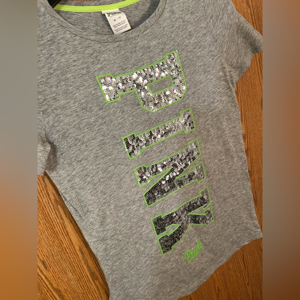 PINK Victoria’s Secret Bling Sequin T-Shirt - Picture 3 of 5